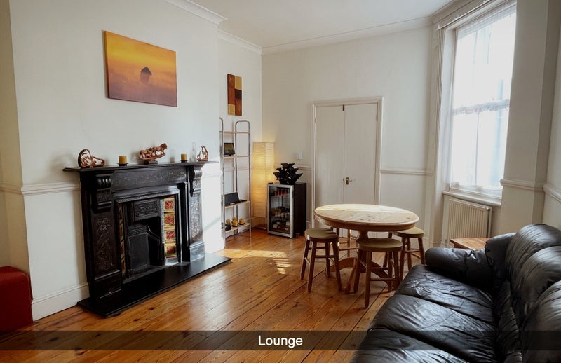 Room Fairhazel Gardens in Greater London