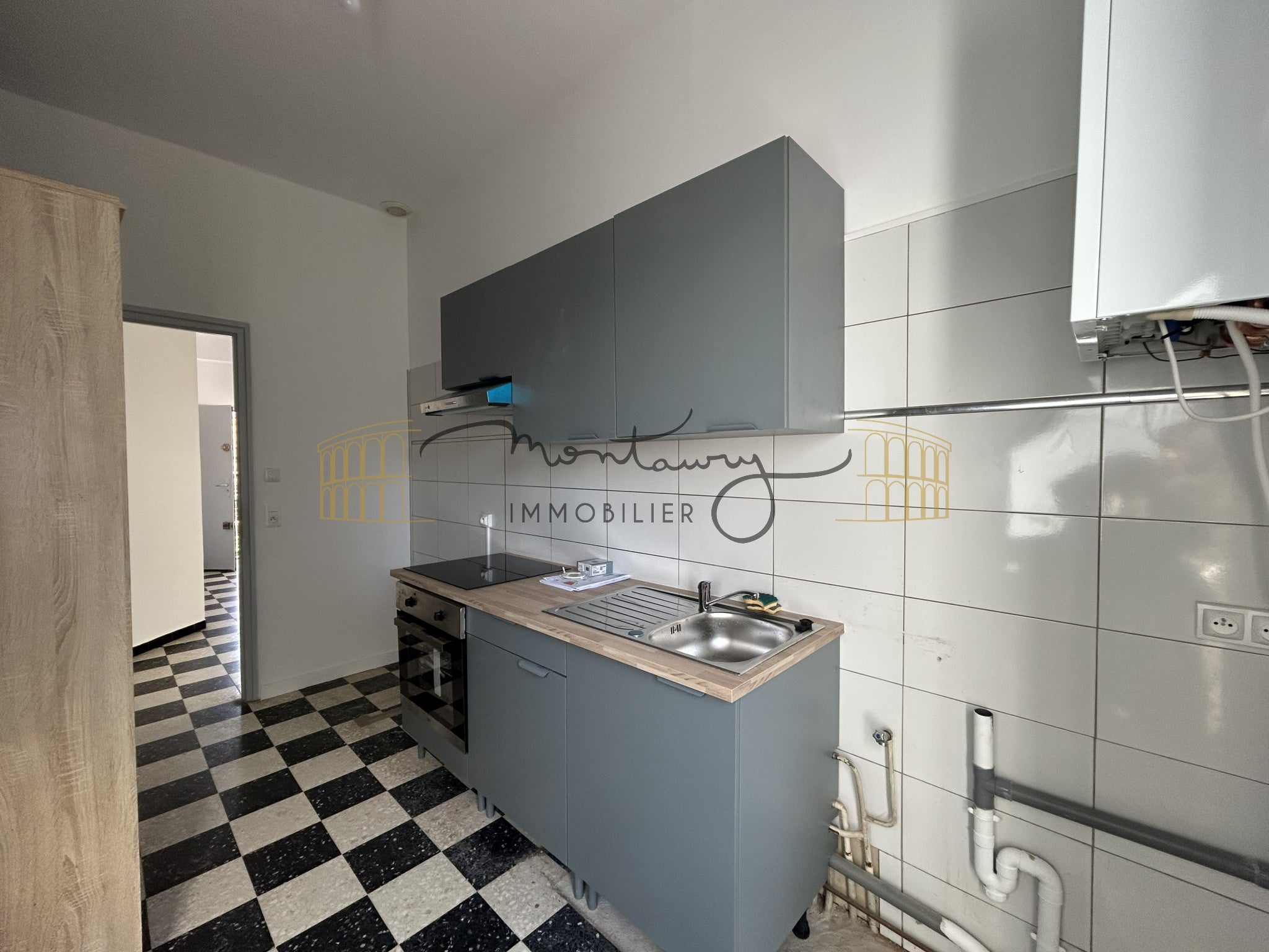 Appartement Rue du Court de Gébelin à Nîmes