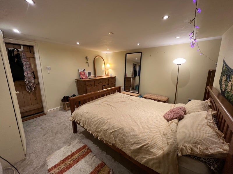 Room Talford Grove in Manchester