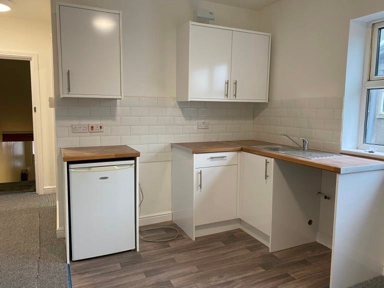 Flat Ely Road in Cardiff