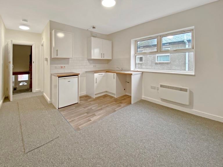 Flat Ely Road in Cardiff