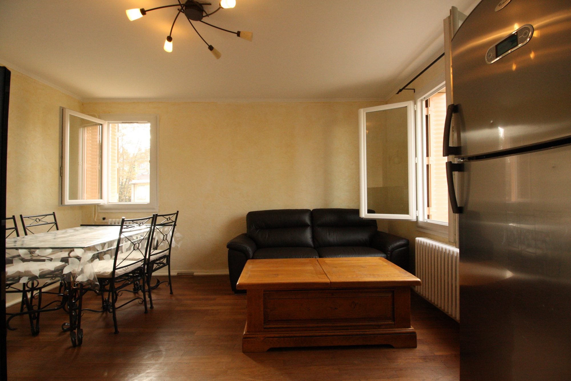Flat Rue Armand in Villeurbanne