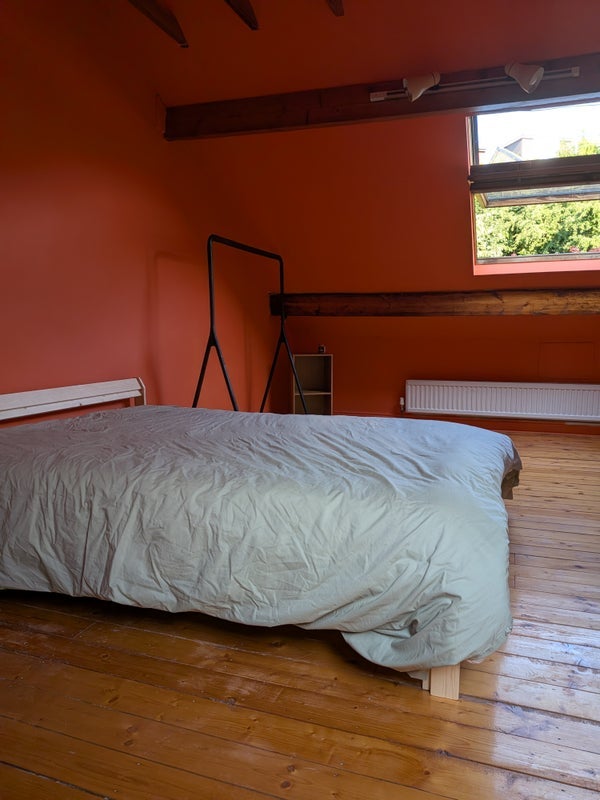 Room Walkley Bank Road in Sheffield