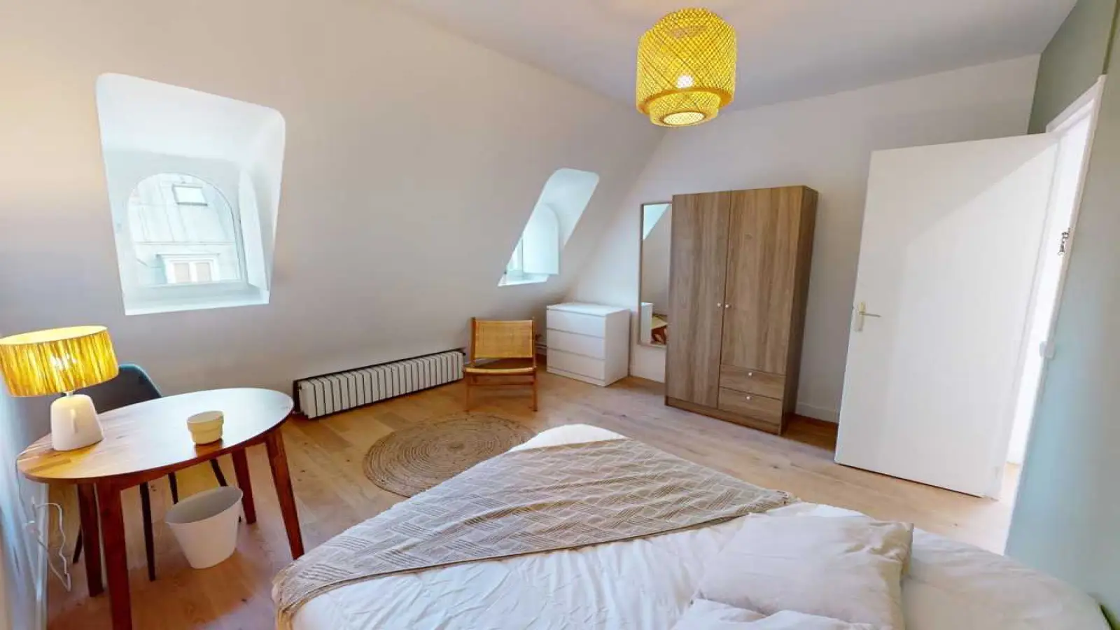 Chambre Rue de Miromesnil à Paris