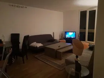 Chambre Allée d'Anjou à Neuilly-sur-Marne