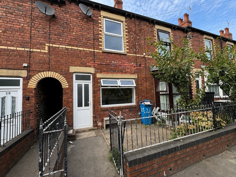 Room Siemens Close in Sheffield