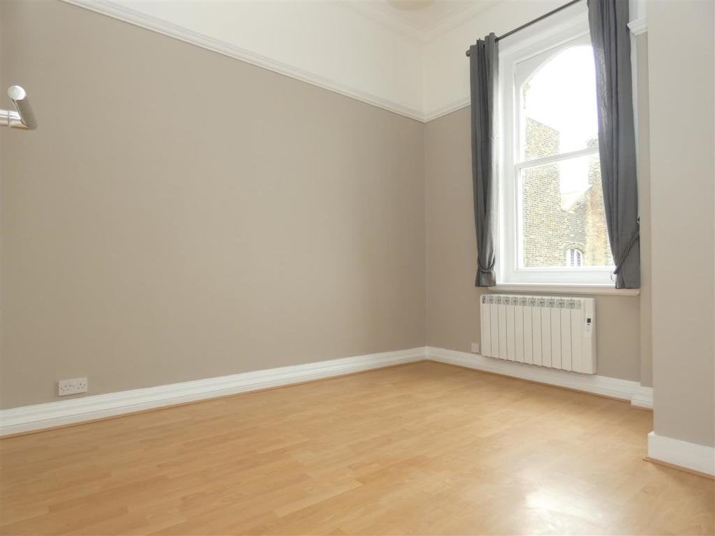 Flat Victoria Parade in Thanet