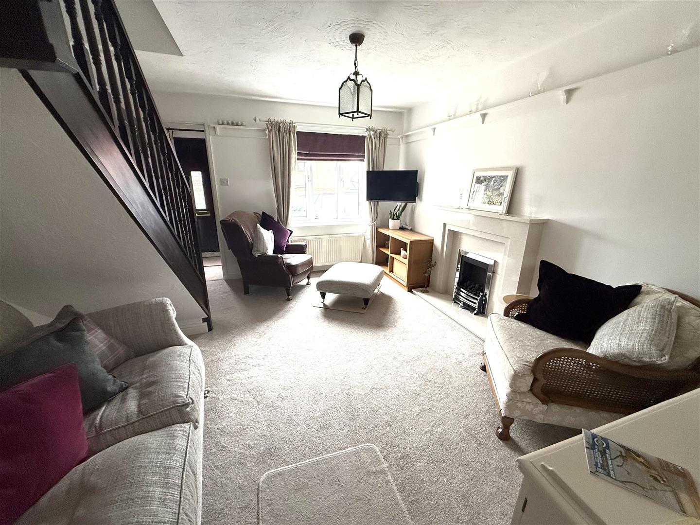 House Blackberry Way in Kilburn