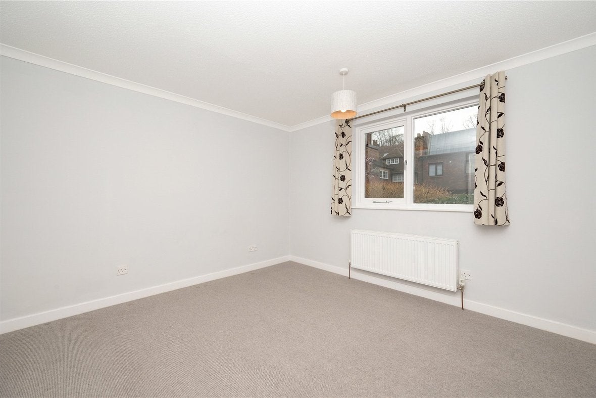 Flat Tankerfield Place in St Albans