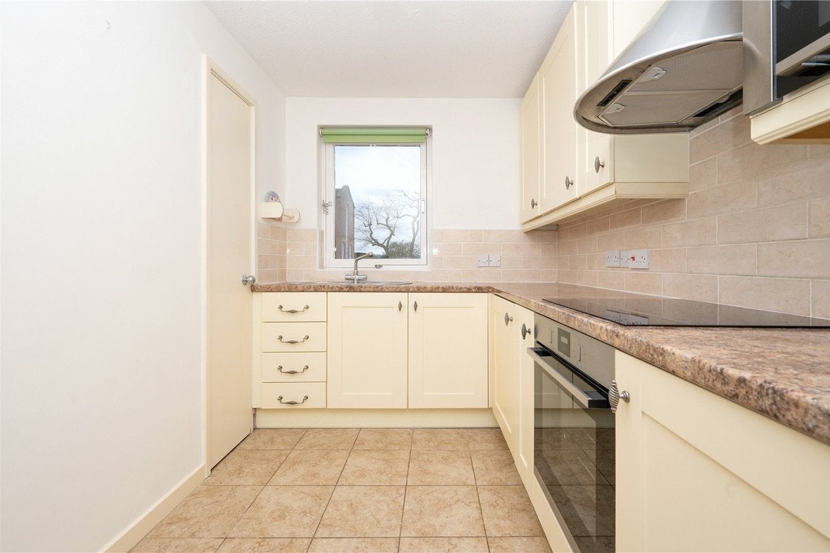 Flat Tankerfield Place in St Albans