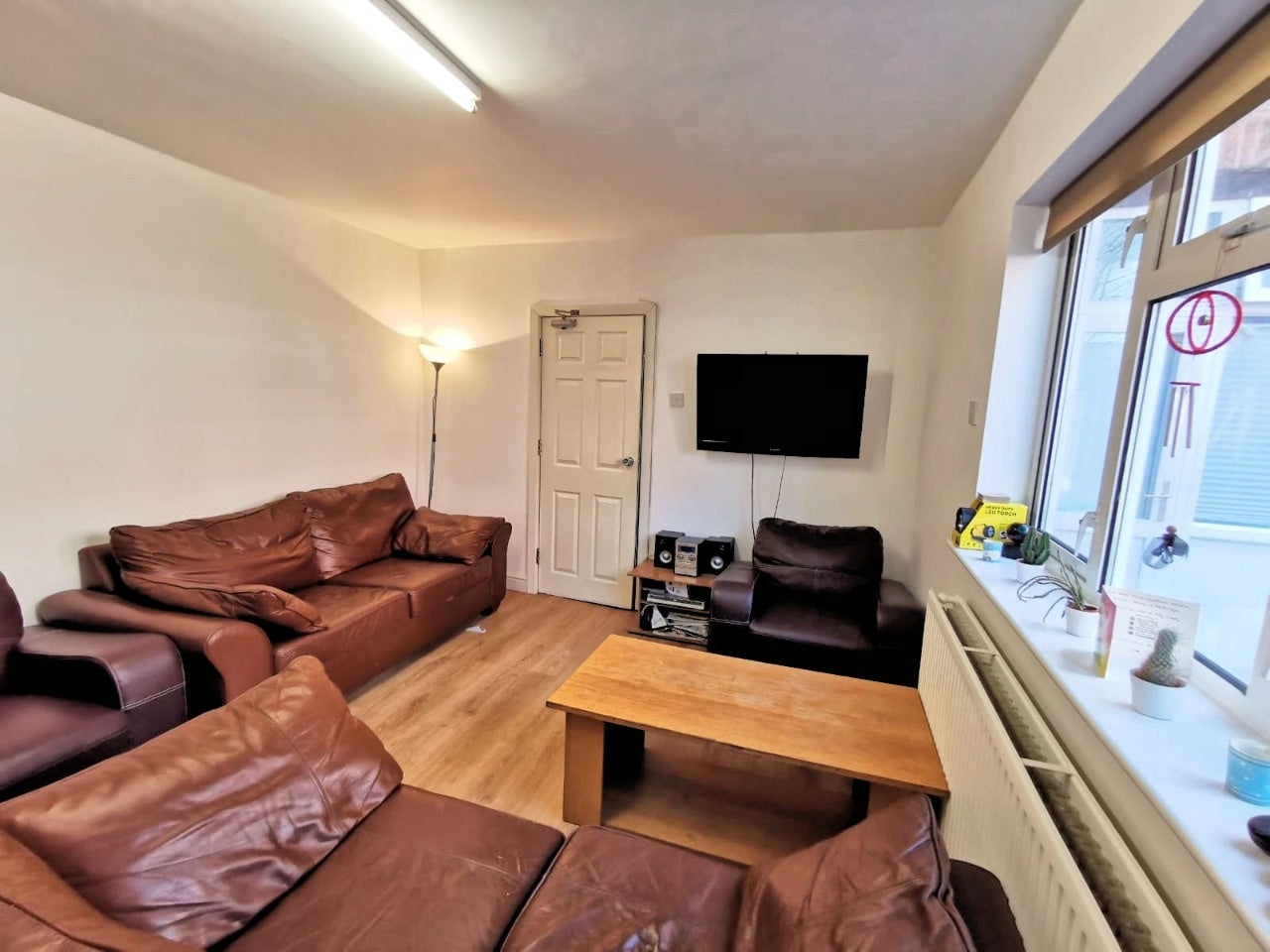 Room Gillott Road in Birmingham