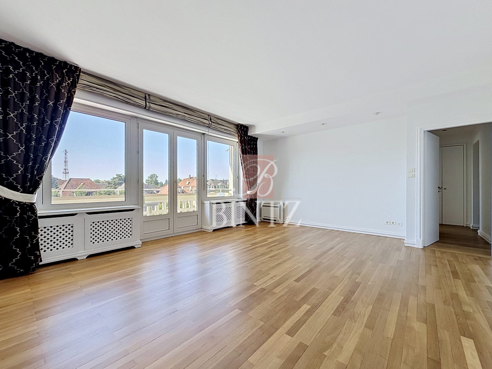 Flat Quai Rouget de Lisle in Strasbourg