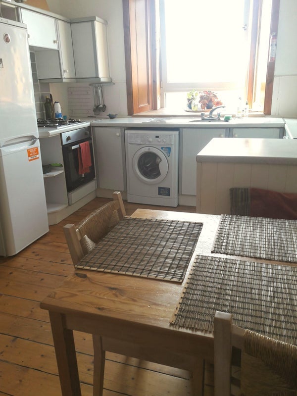 Flat Temple Park Crescent in City of Edinburgh