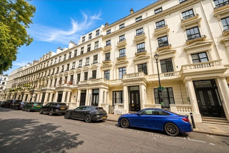 Room Cleveland Gardens in City of Westminster