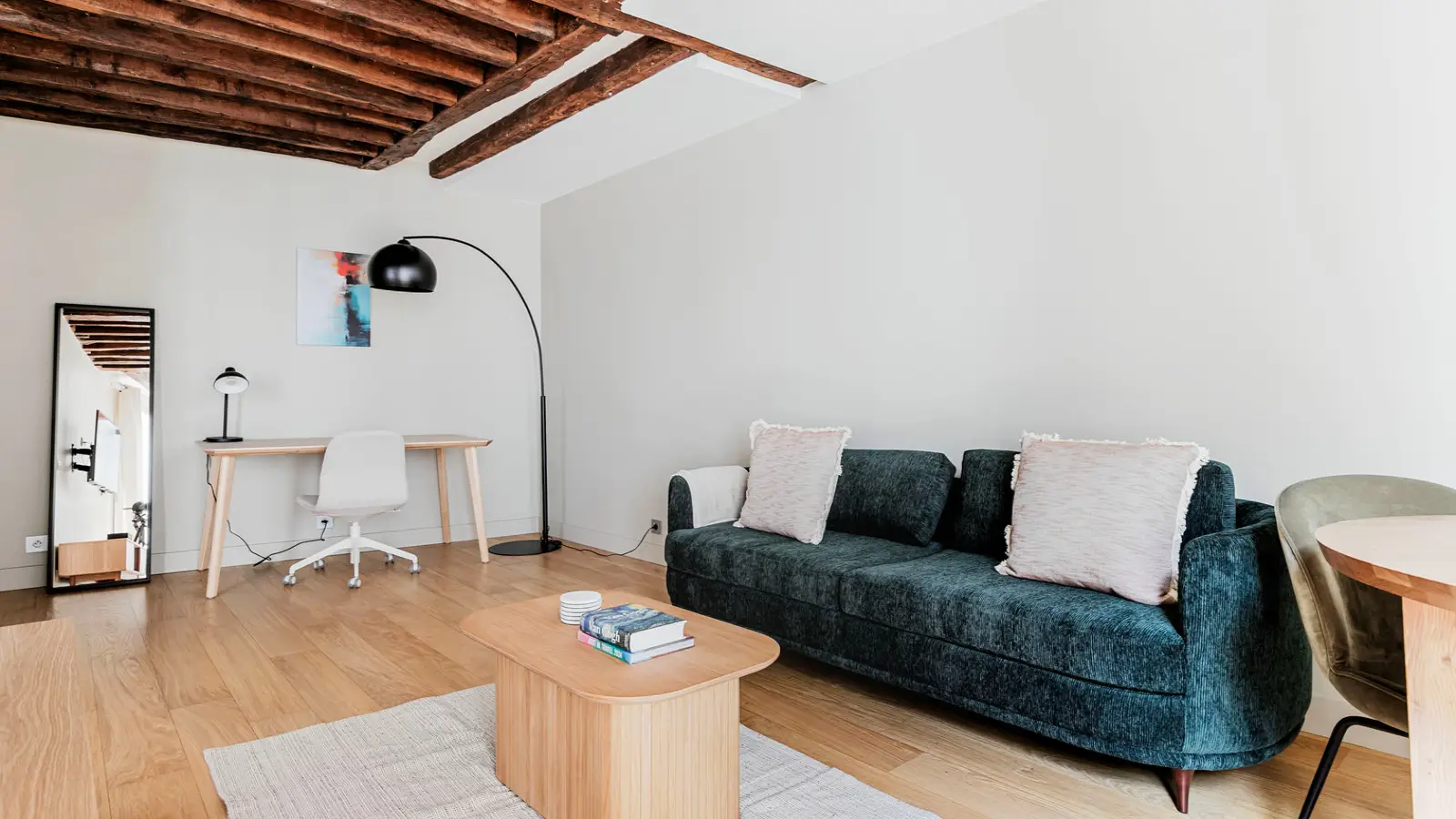 Flat Rue d'Aboukir in Paris