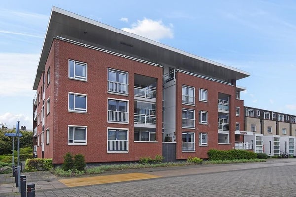 Jhr Carel Sternplein