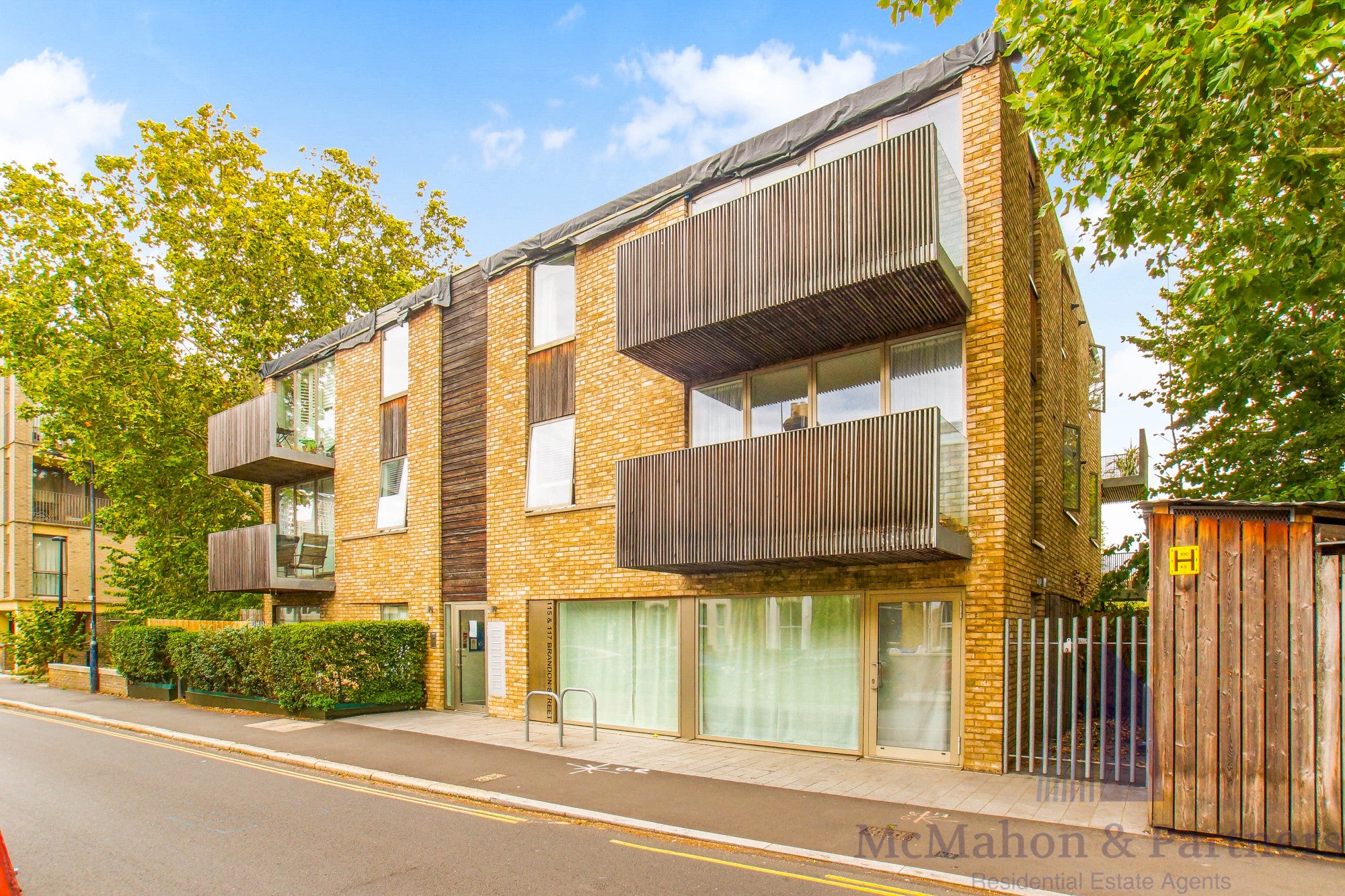 Flat Brandon Street in Greater London