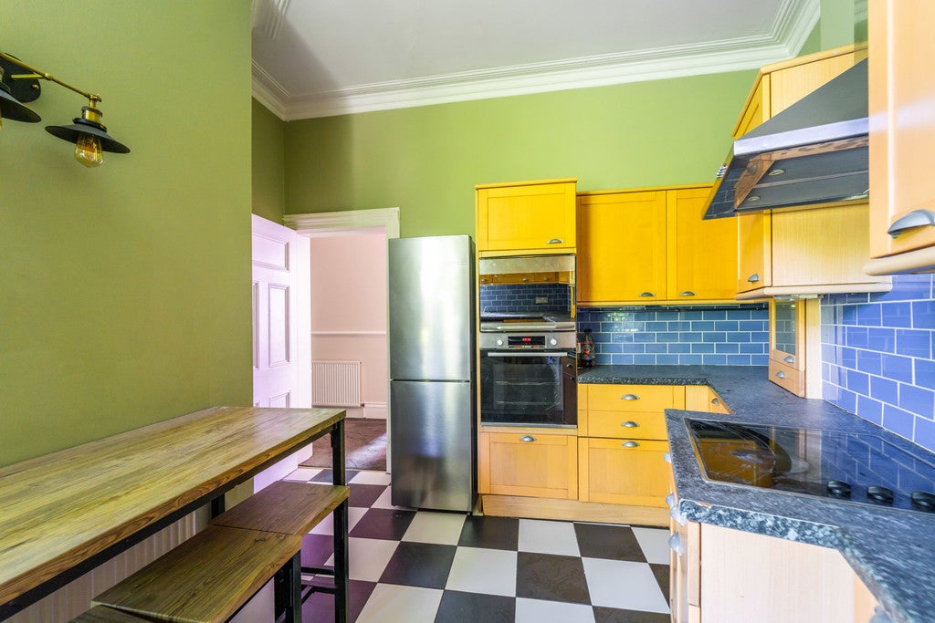 Flat Goldhurst Terrace in Greater London