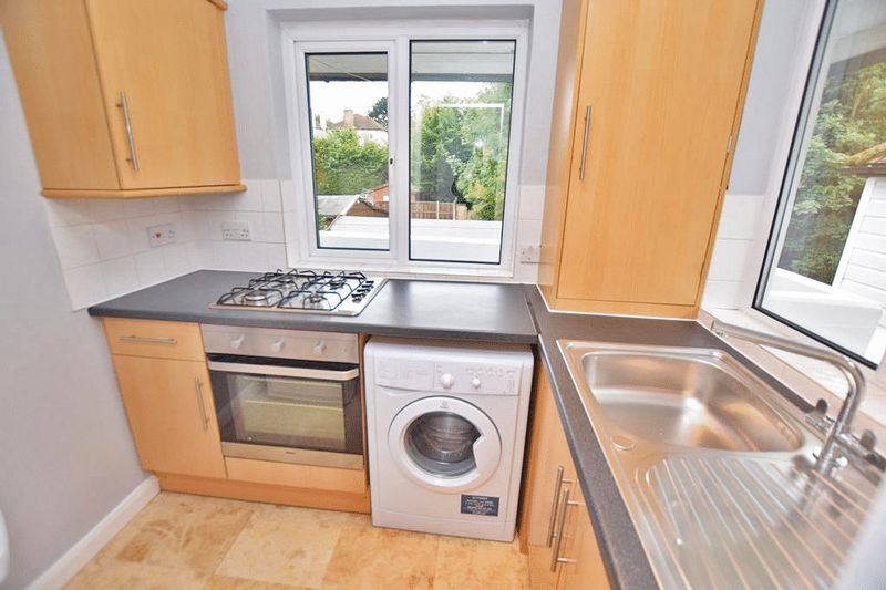 Flat Wordsworth Road in Maidstone
