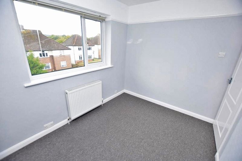 Flat Wordsworth Road in Maidstone