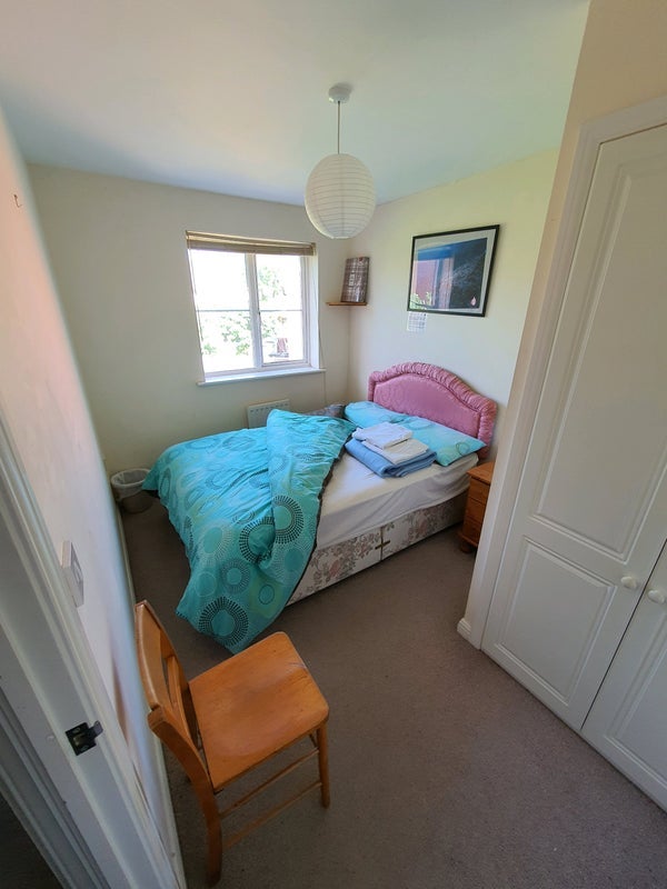 Room Wordsworth Road in Bristol