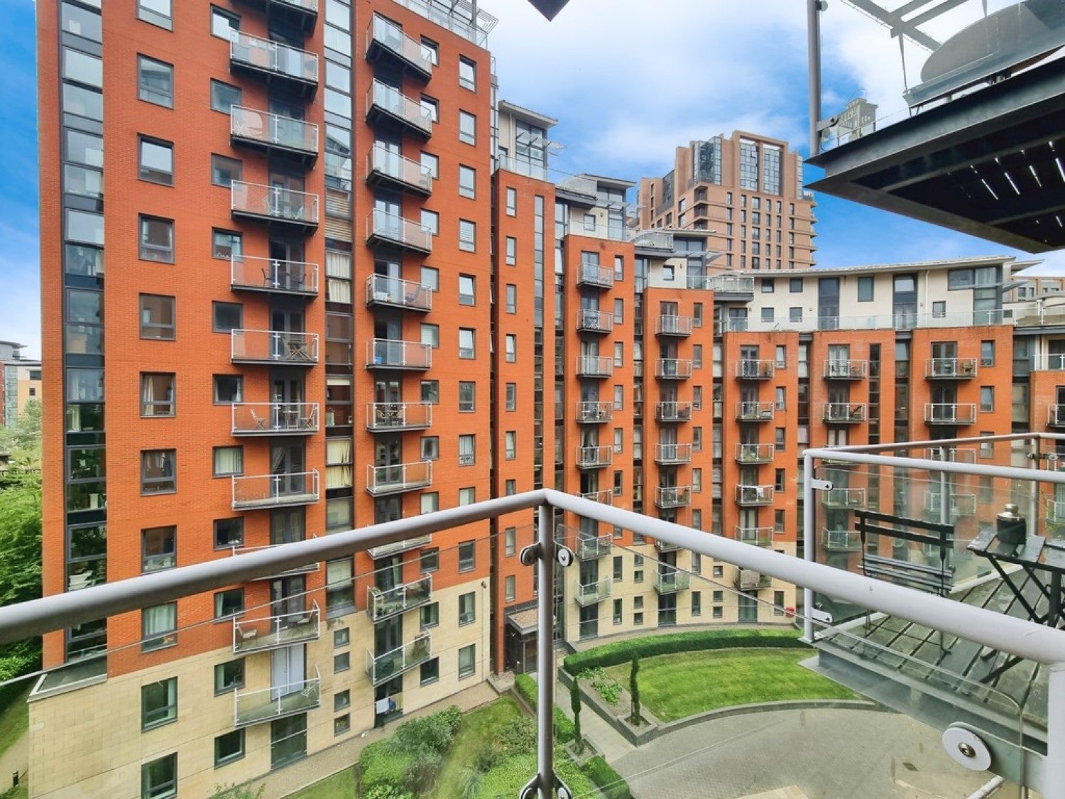 Flat Gotts Road in Leeds