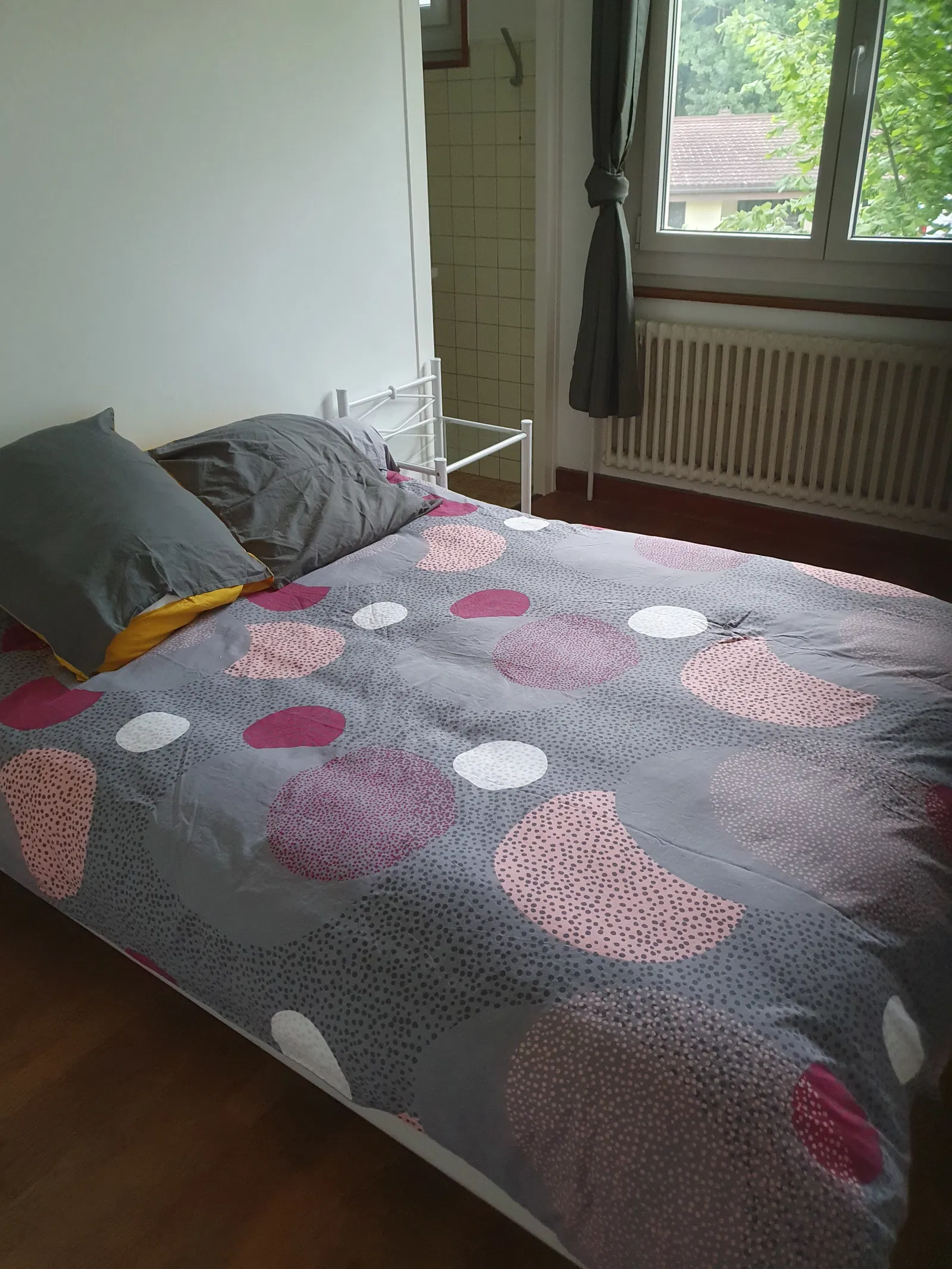 Room Allée du Clos Charlemagne in Bonneville