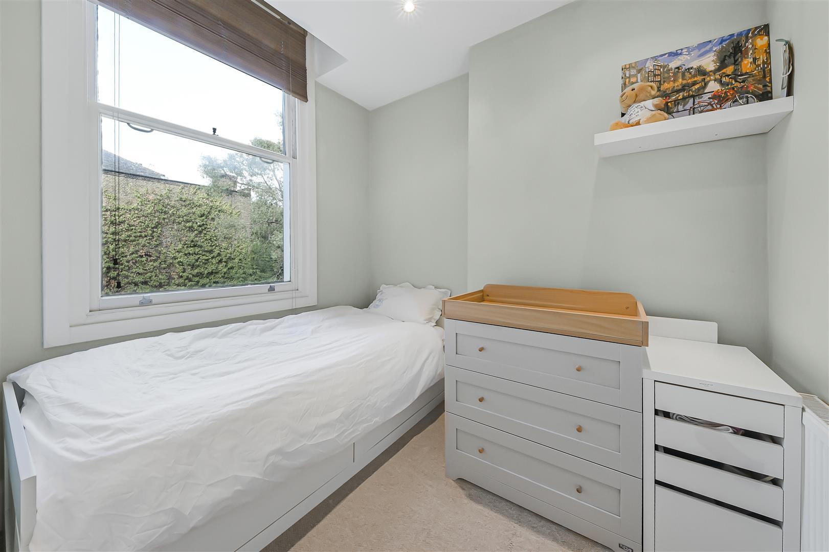 Flat Shirland Road in City of Westminster