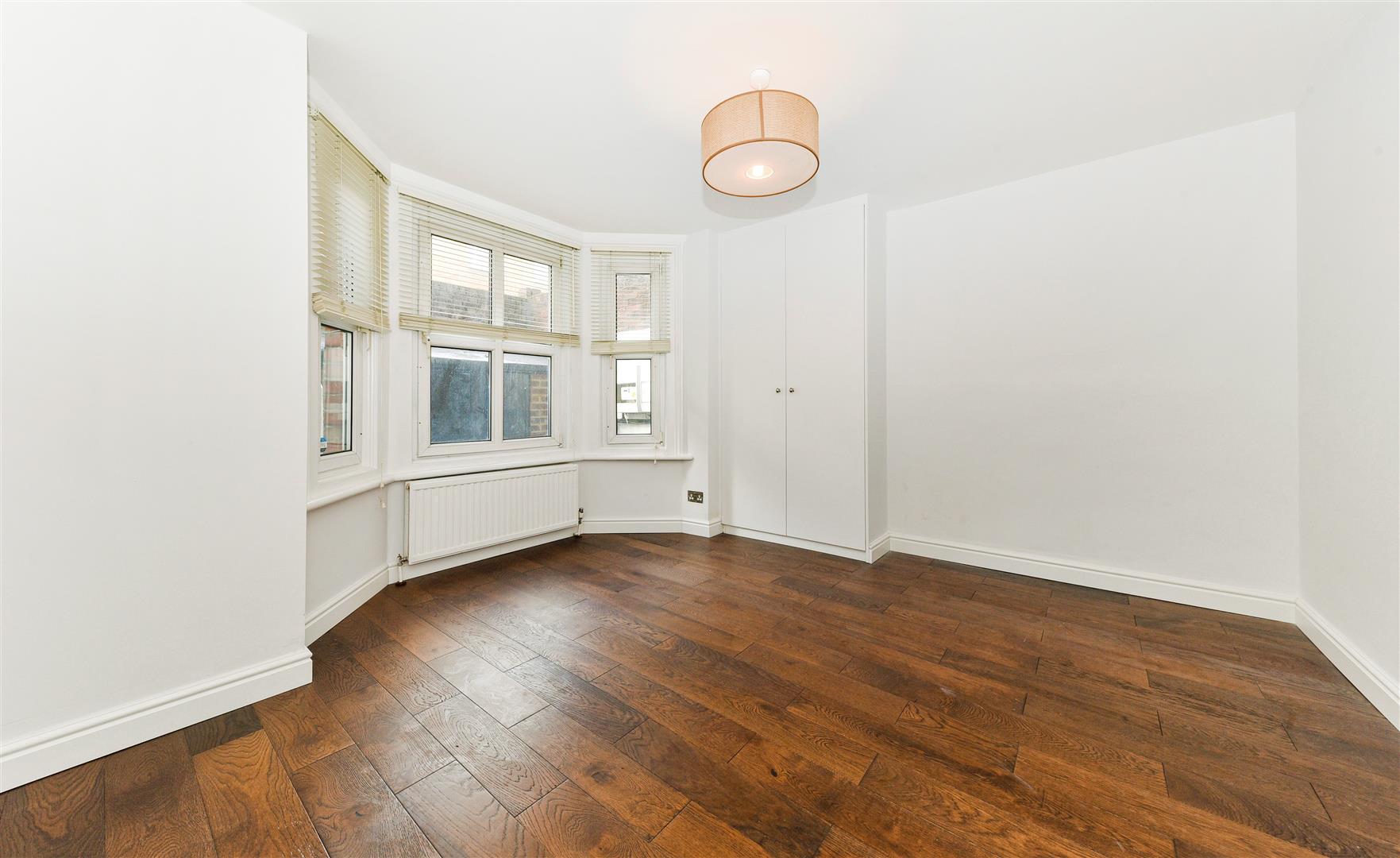 Flat Shirland Road in City of Westminster