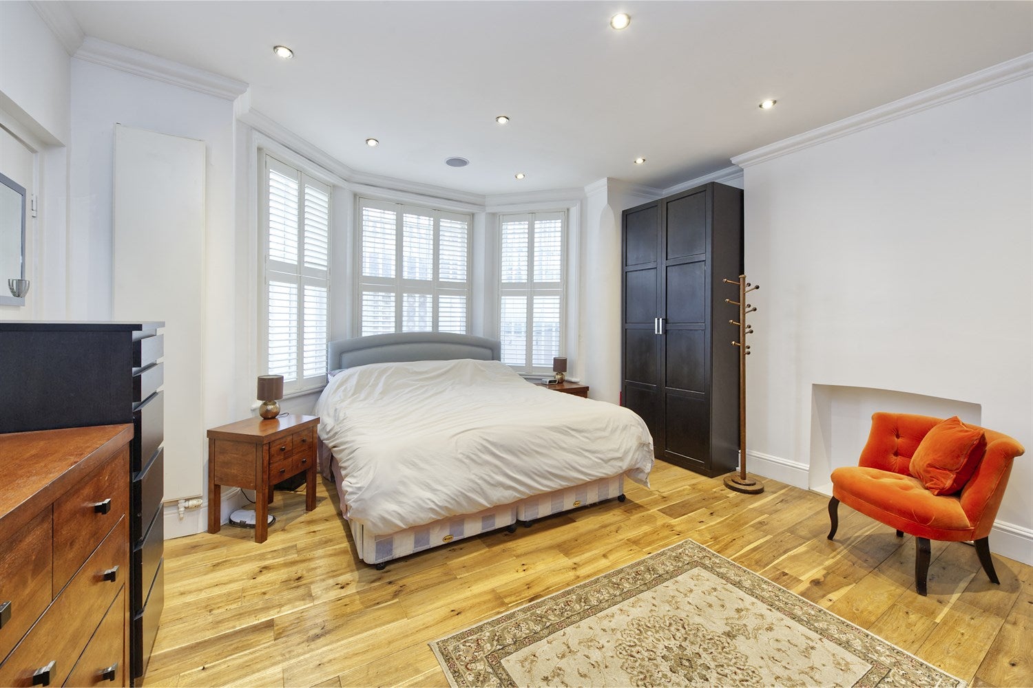 Flat Lexham Gardens in Greater London