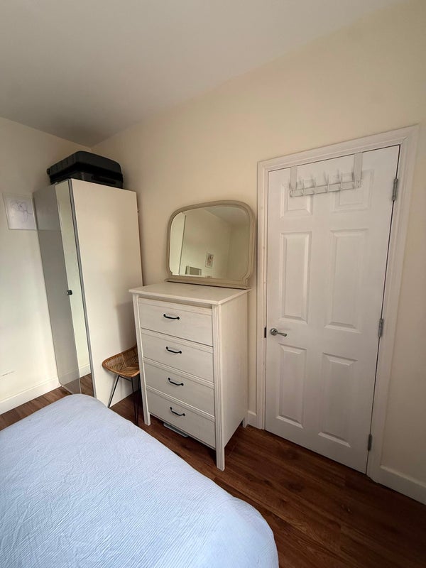 Room Stamford Road in Greater London