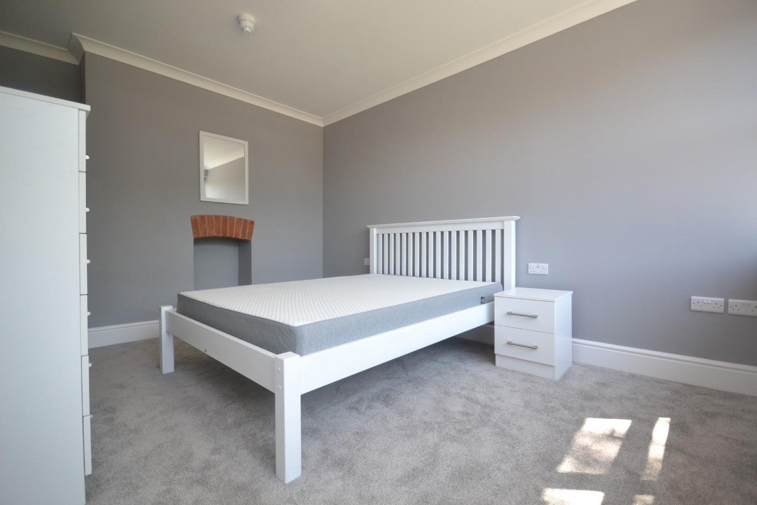 Flat Shinfield Road in Reading