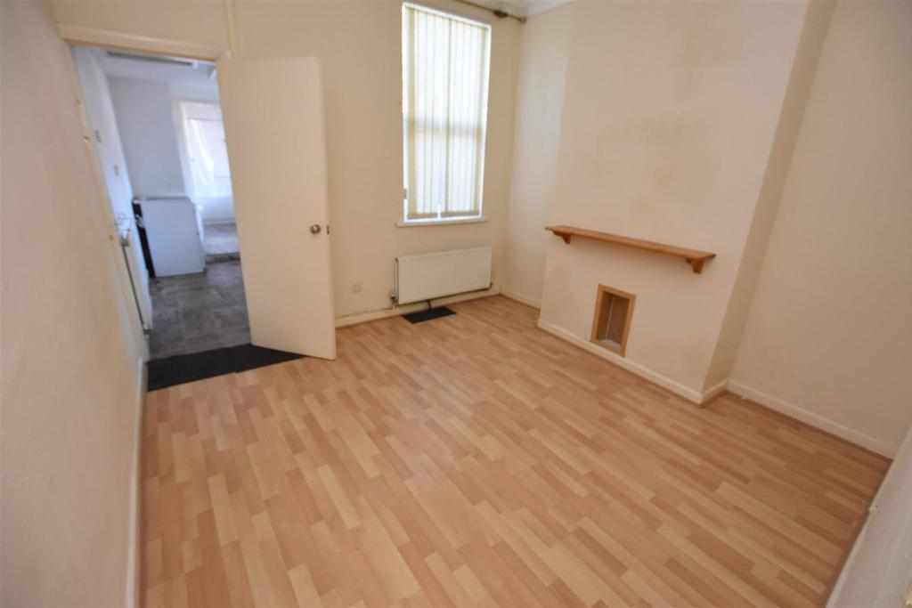 Flat Gleave Road in Birmingham