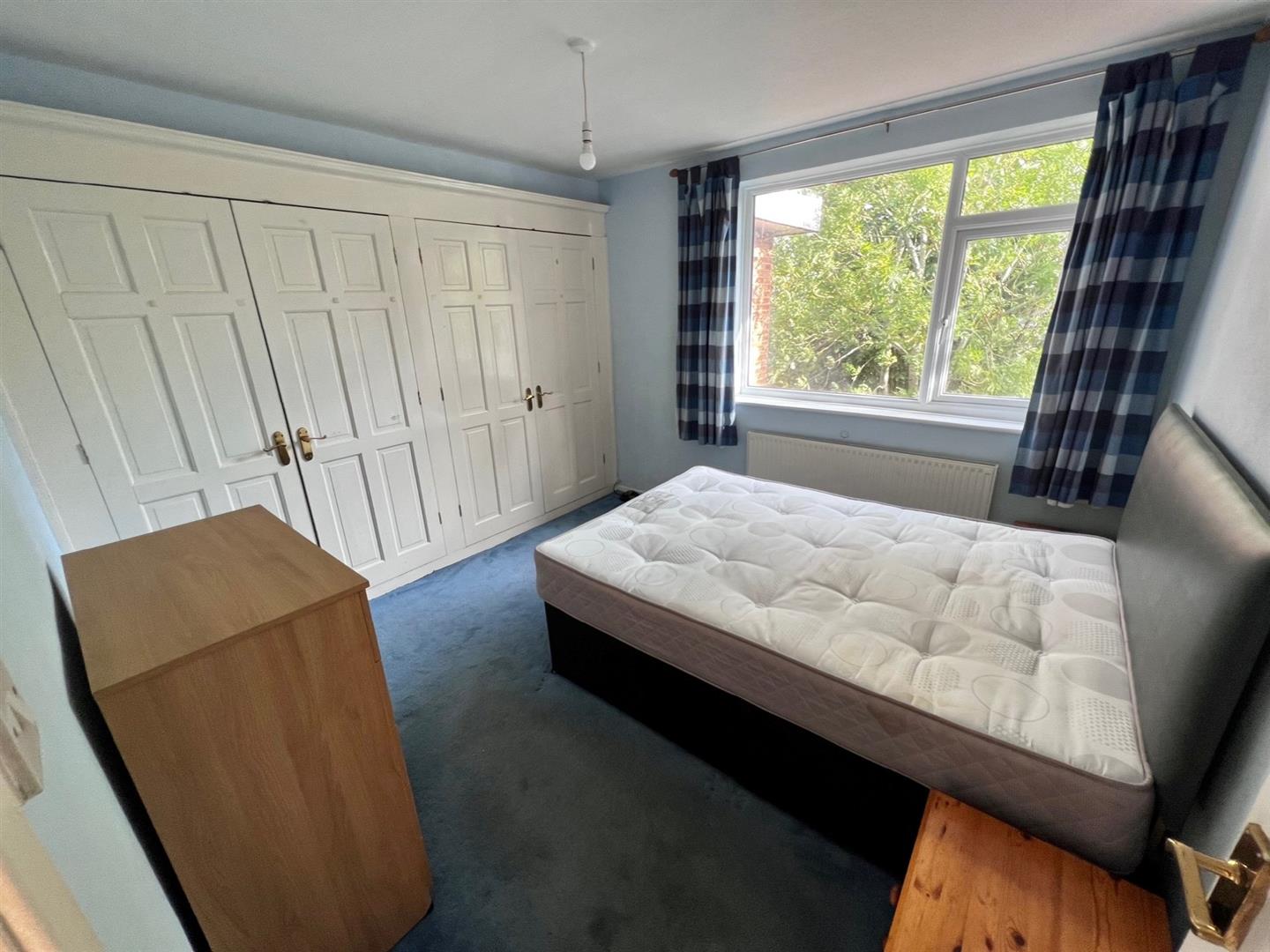 Flat Sunbury Road in Coventry