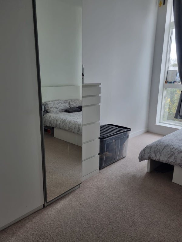 Room Ottley Drive in Greater London