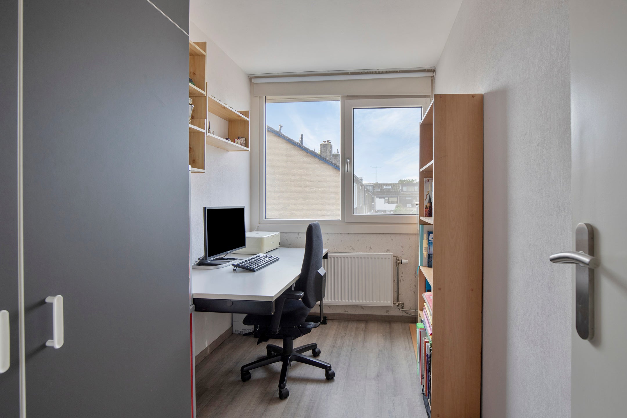Tussenwoning te koop: Da Costastraat 111, Lekkerkerk