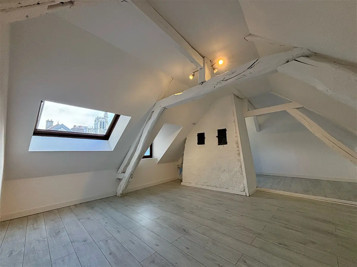 Flat Rue Beaurepaire in Sens