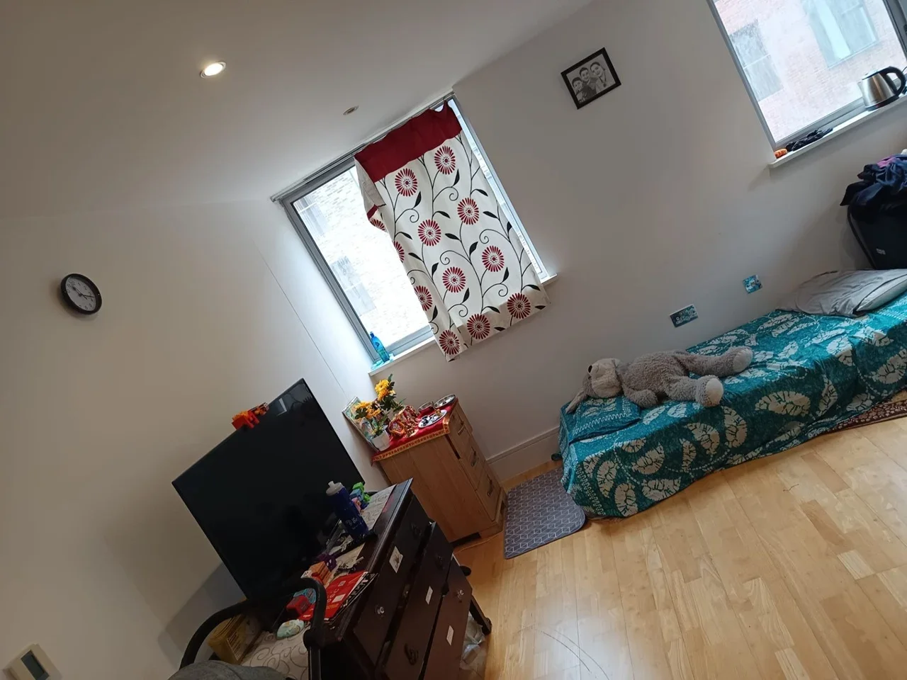 Room North Street in Greater London