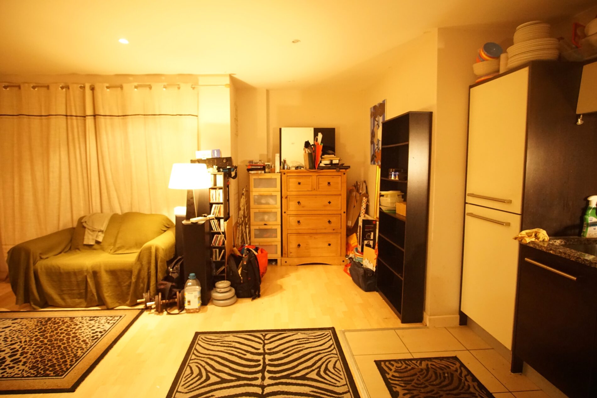Flat Kennington Road in London