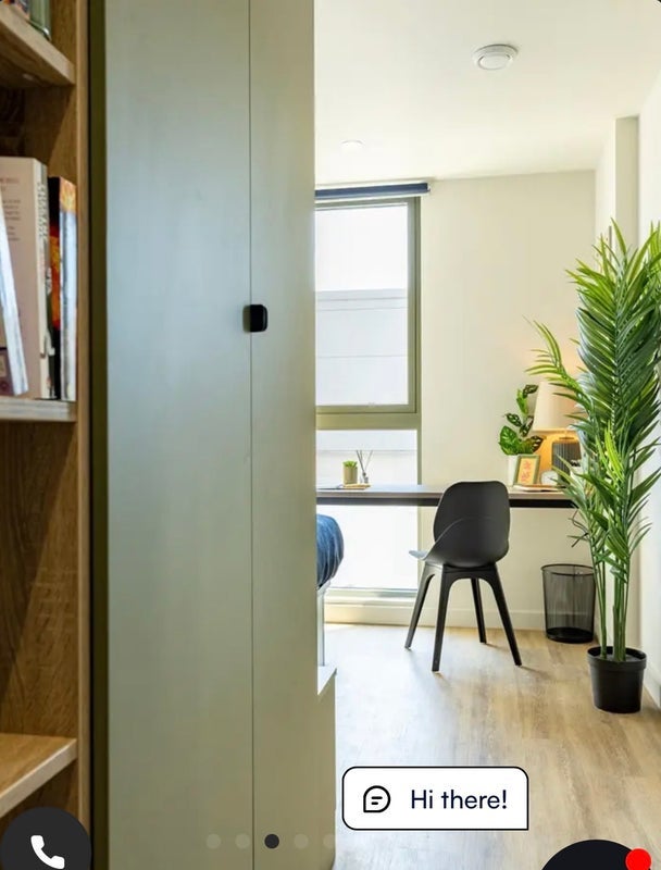 Room Alfreton Road in Nottingham