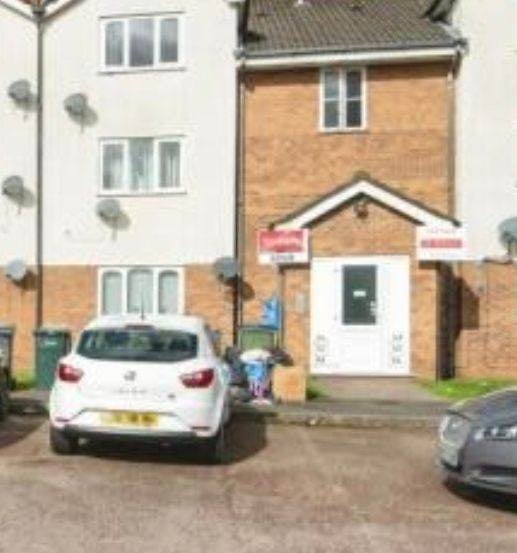 Flat Titford Lane in Sandwell