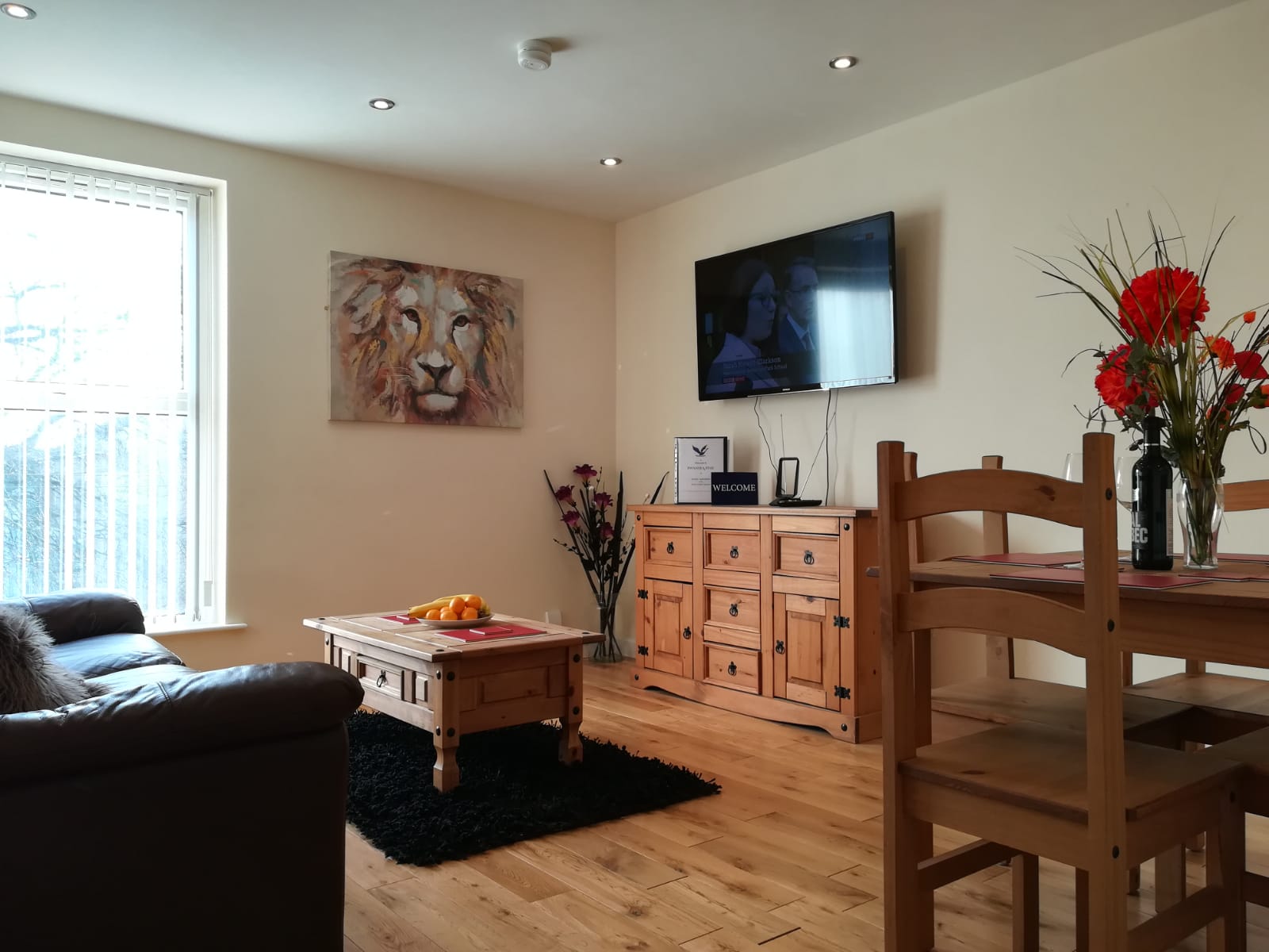 Flat Mirador Crescent in Swansea