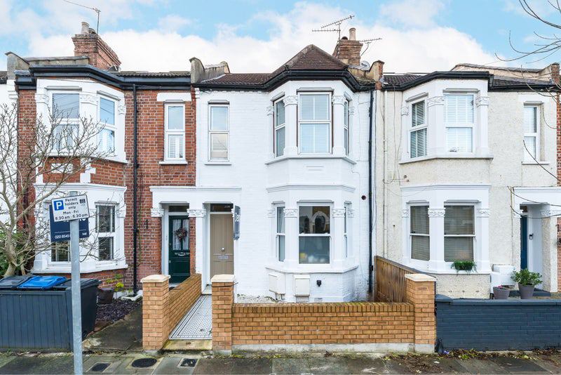 Room Dryden Road in Greater London