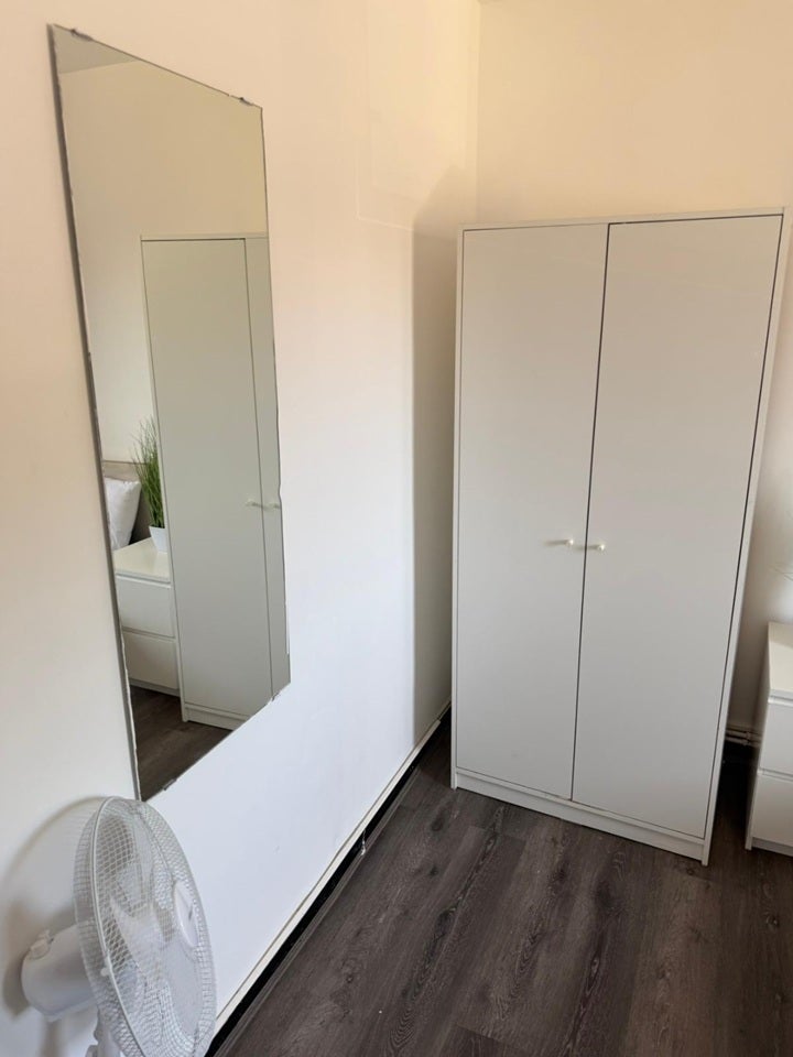 Room Barnardo Gardens in Greater London