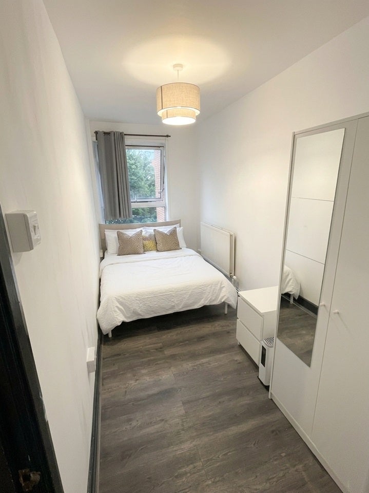 Room Barnardo Gardens in Greater London