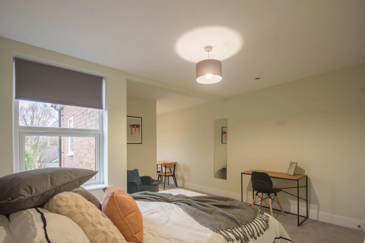 Room Hemlock Avenue in Nottingham