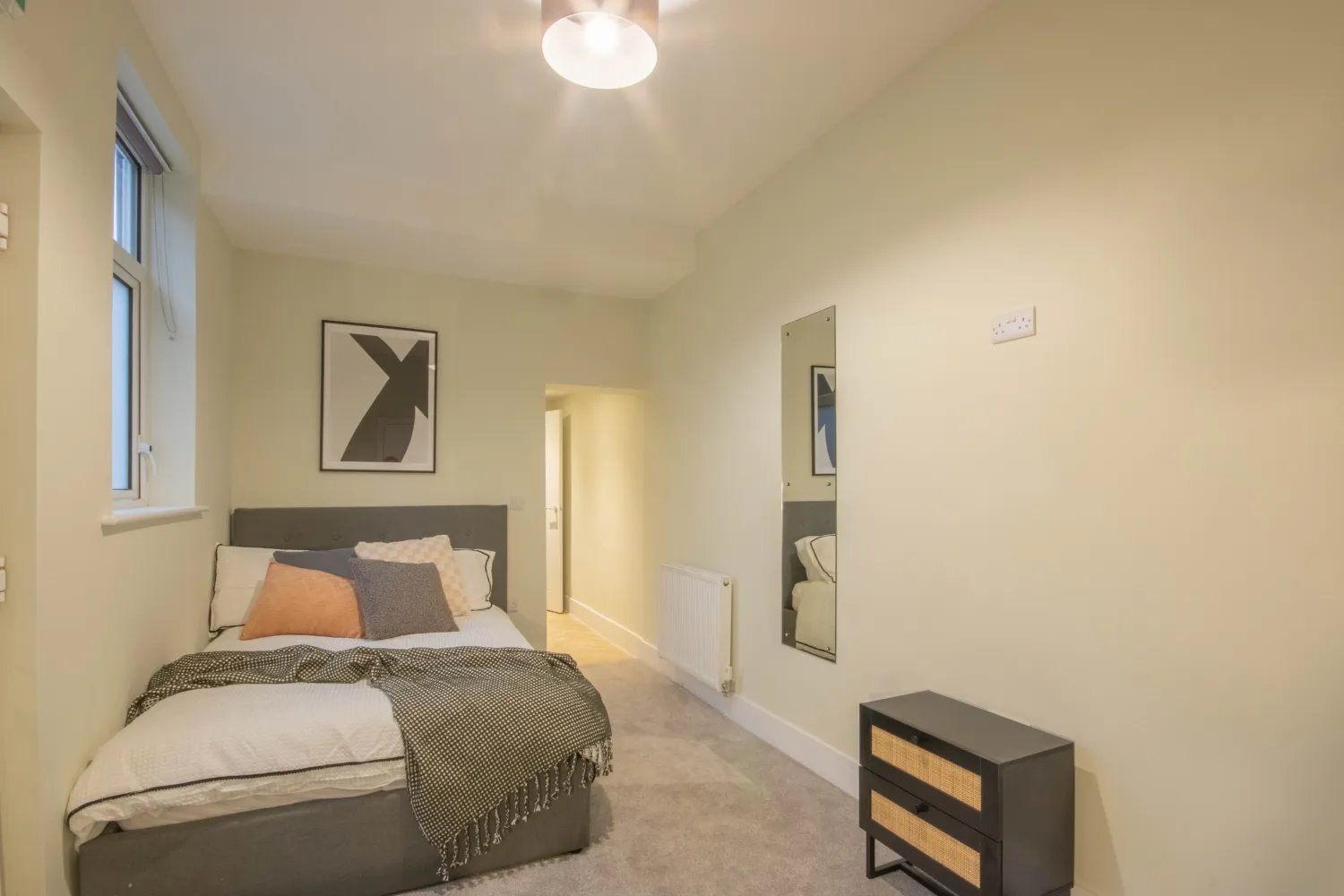 Room Hemlock Avenue in Nottingham