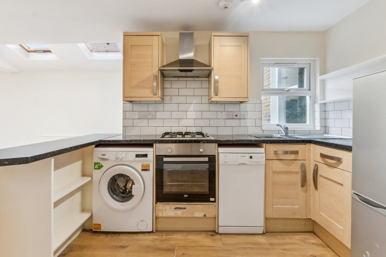 Flat Berrymead Gardens in Greater London
