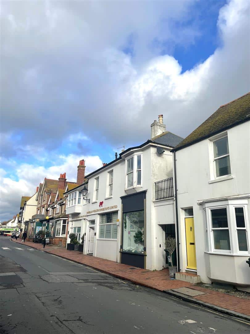 Flat High Street in Brighton