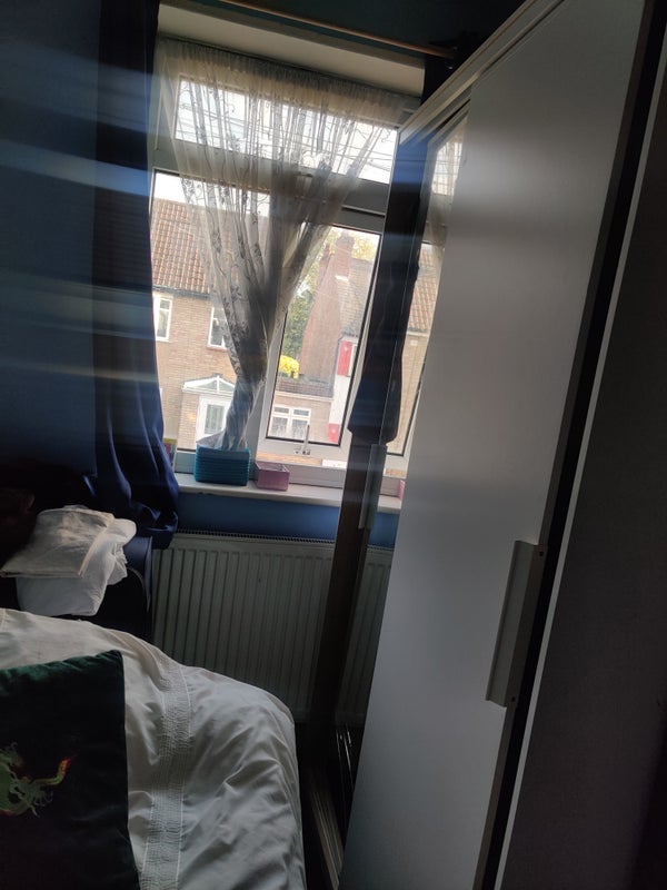 Room Pentire Road in Greater London